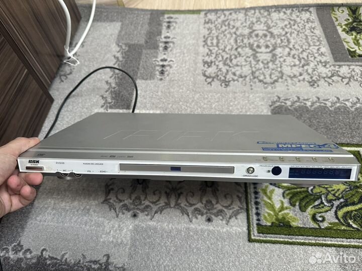 DVD плеер BBK