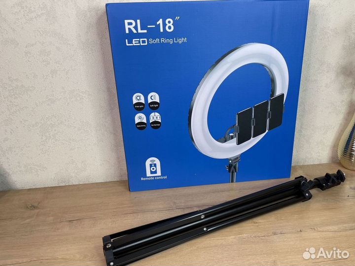 Кольцевая лампа RL18 профессиональная