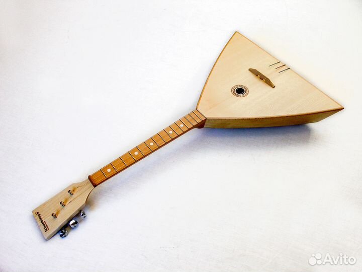 Фирменная балалайка