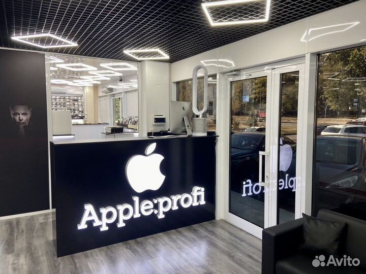 Стекло с рамкой для переклейки iPhone XR Черное