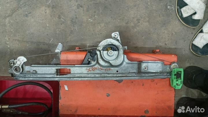 Стеклоподъёмник Рено сценик 2 передний левый