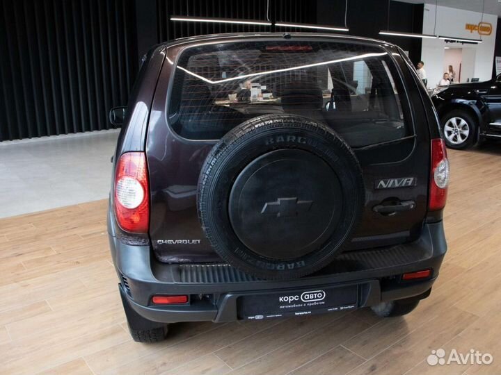 Chevrolet Niva 1.7 МТ, 2011, 179 000 км