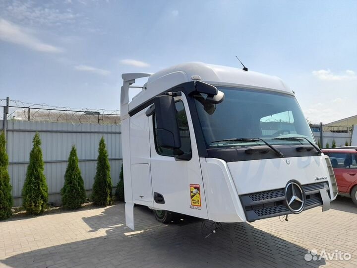 0006001005 Кабина мп4 Mercedes-Benz Actros