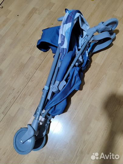 Прогулочная коляска трость