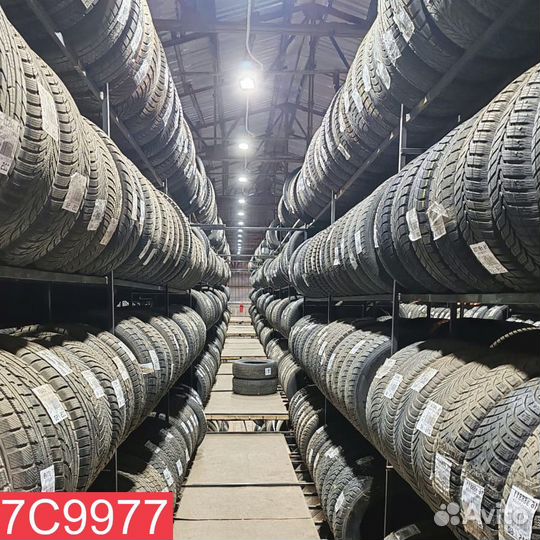 Nokian Tyres Hakkapeliitta R3 215/60 R17 98M