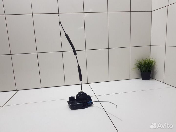 Замок передней правой двери (Zotye T600)