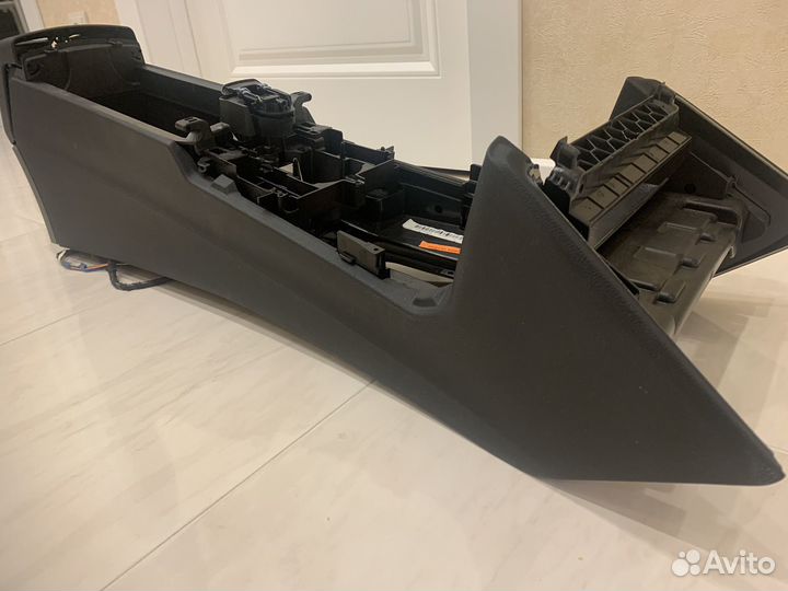 Центральная консоль mercedes w212