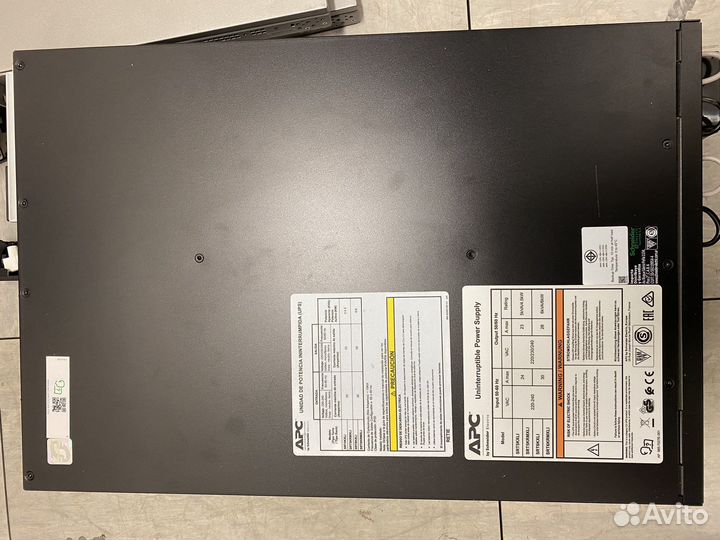 Источник бесперебойного питания ибп APC SRT5krmxli