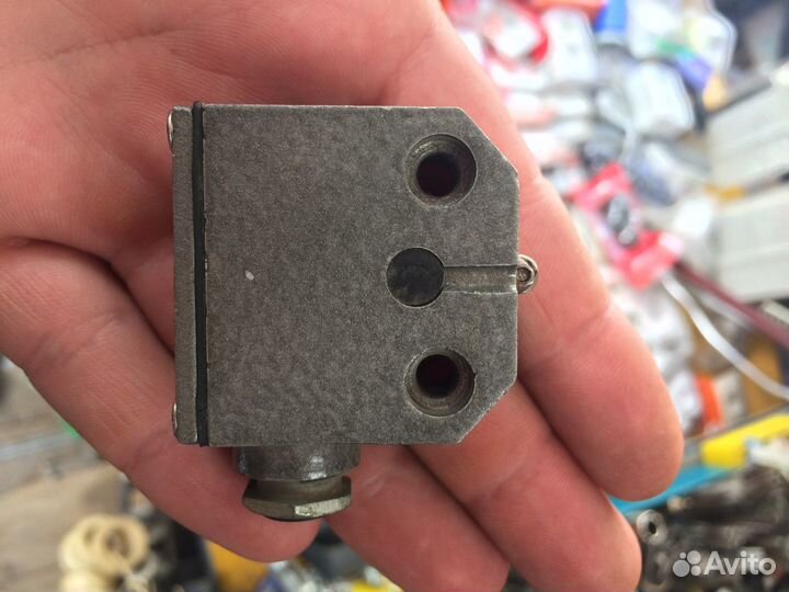 Выключатель вп64-19 221-65ухл2