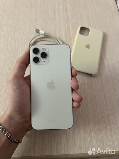 iPhone 11 Pro, 256 ГБ