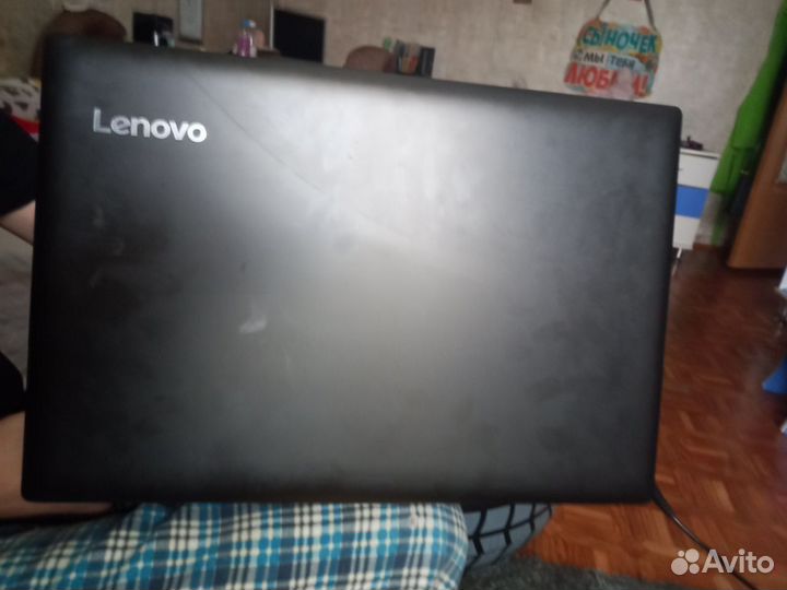 Ноутбук lenovo