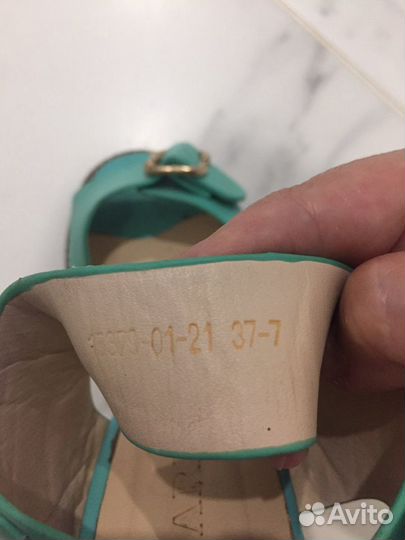 Босоножки женские 37 размер