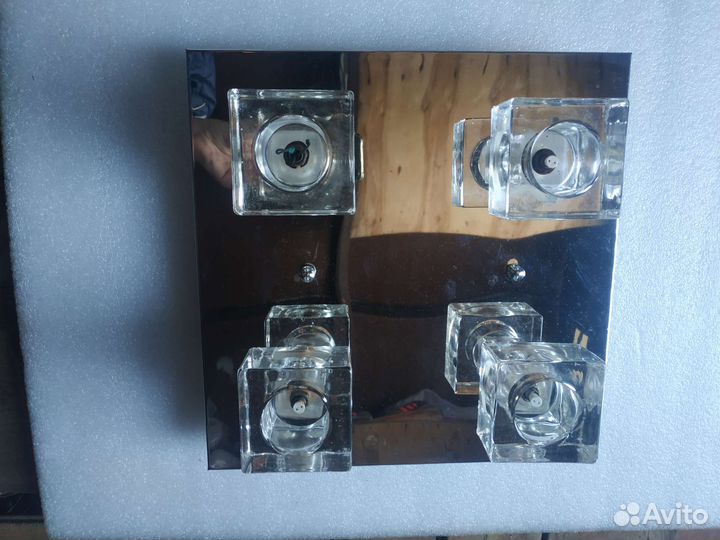 Светильник потолочный,люстра