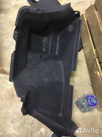 Обшивка багажника Honda Civic 4d