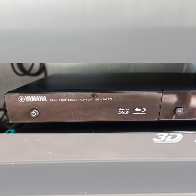 Blu ray плеер Yamaha