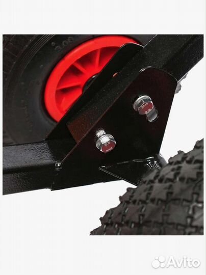 Движок для снега на колёсах