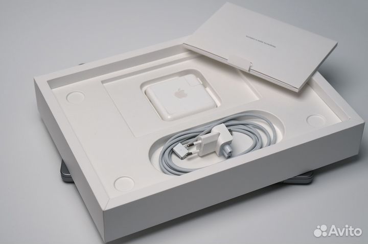 Macbook pro 14 m1 pro 16gb 512gb