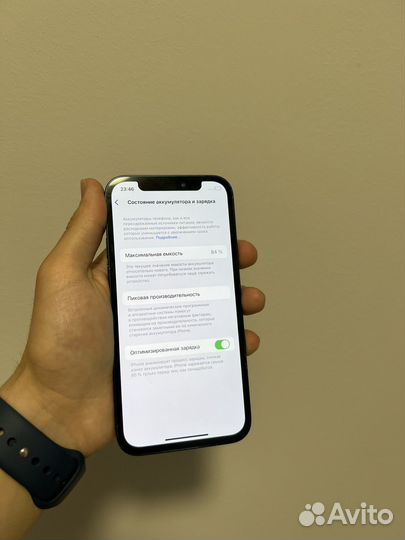 iPhone 12, 64 ГБ