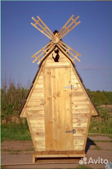 Дачный туалет деревянный