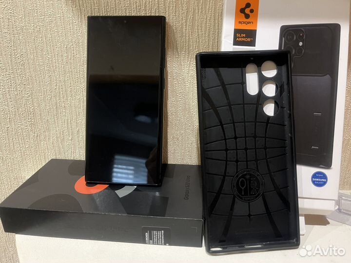 Samsung Galaxy S22 Ultra, 12/256 ГБ