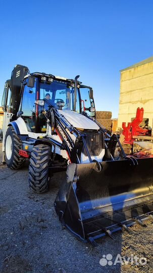 Экскаватор погрузчик