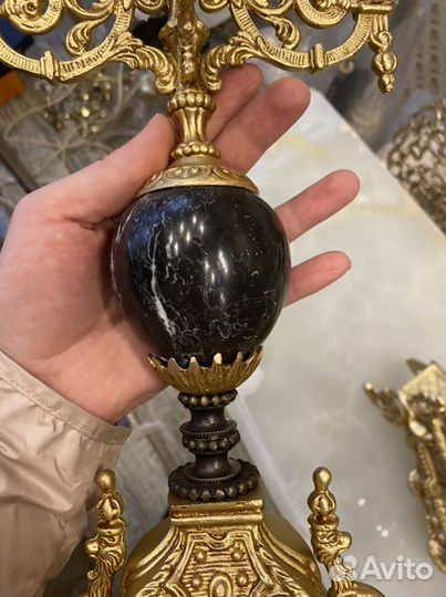 Бронзовые часы и канделябры набор каминный