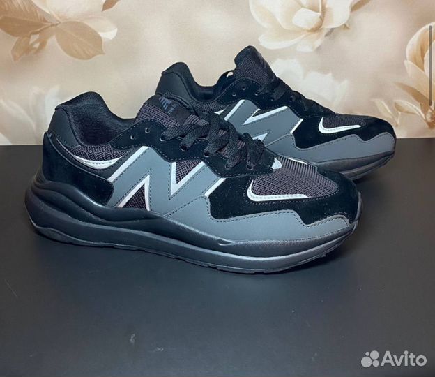 Кроссовки мужские new balance