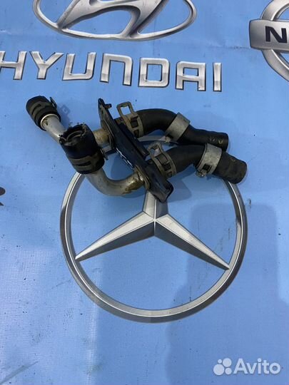 Патрубок отопителя Jeep Grand Cherokee wk2