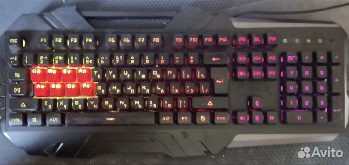 Игровая клавиатура Bloody B3590R