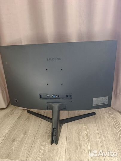 Монитор Samsung C27R500FHI 