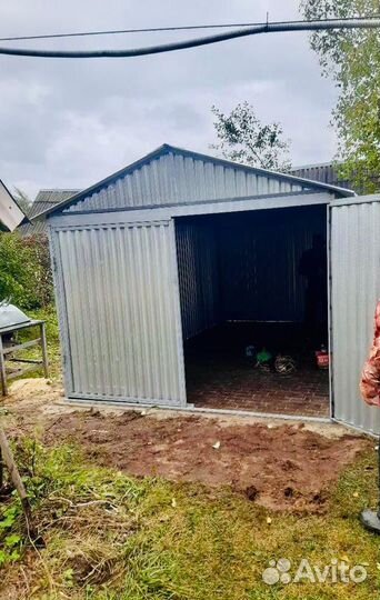 Металлический гараж