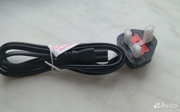 Кабель с американской и китайской вилкой