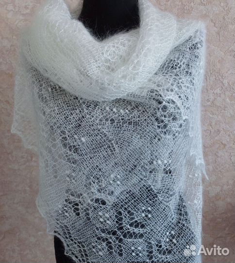 Пуховый платок паутинка ажурная белая Оренбург