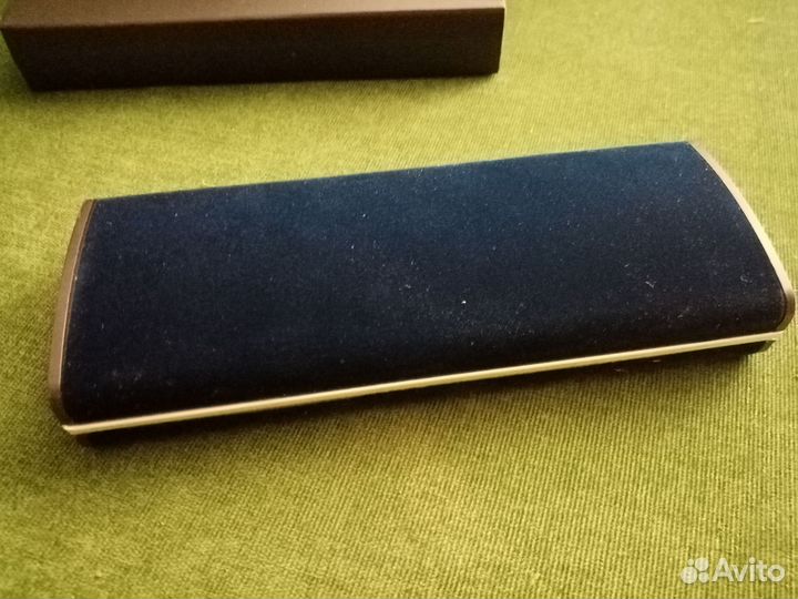 Ручка шариковая подарочная