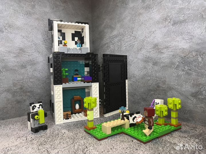 Lego Minecraft 21245 The Panda Haven