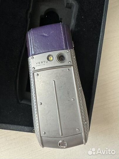 Vertu Ascent Ti, 4 ГБ