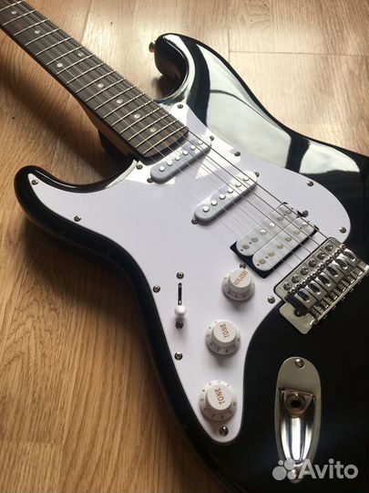 Электрогитара Aria Pro II Fat Strat Леворукая