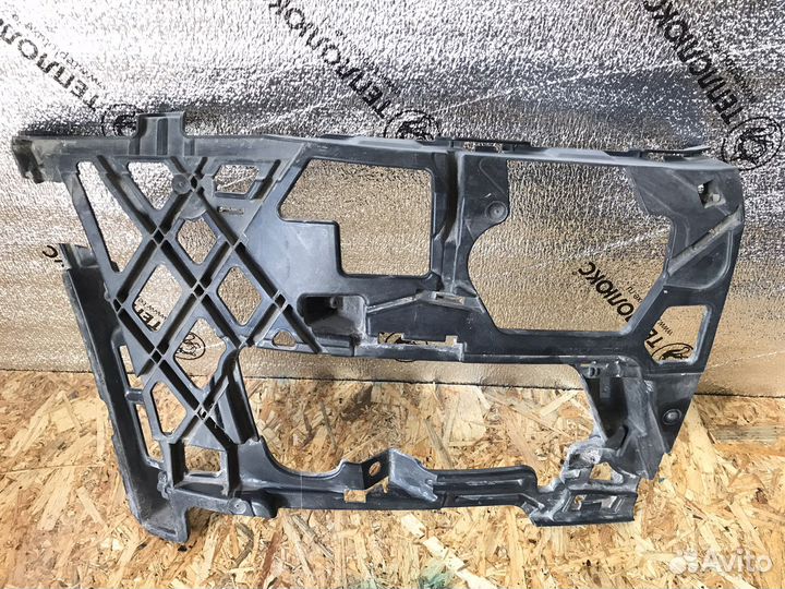 Кронштейны крепления бампера,Golf 7