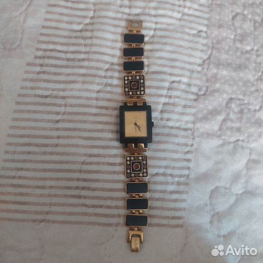 Часы swatch женские