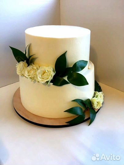 Десерты и торты на заказ