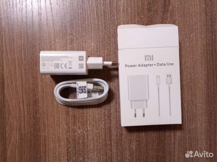 Сетевое зарядное устройство Xiaomi MDY-10-EF