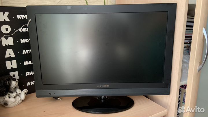 Телевизор LED 22