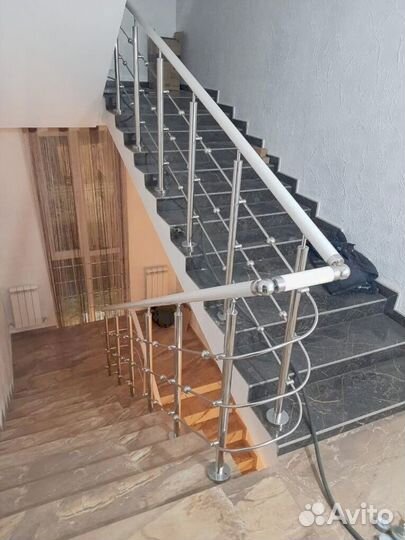 Перила в частный дом из нержавеющей стали