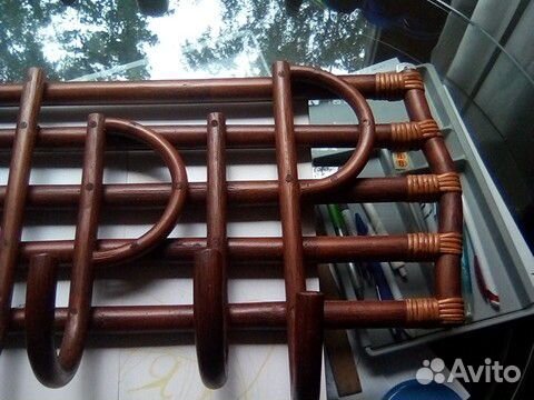 Вешалка из Ротанга, новая, Индонезия