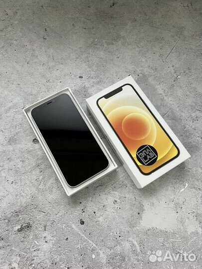 iPhone 12 mini, 64 ГБ