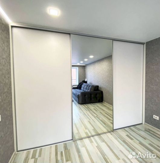 Шкаф купе функциональный