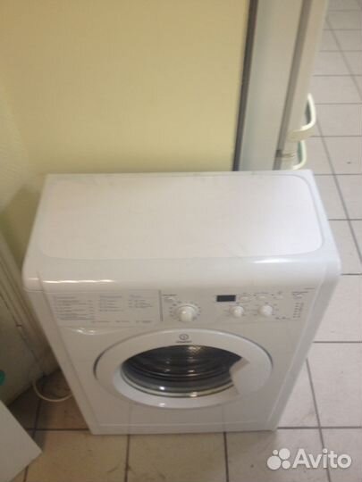 Стиральная машина indesit