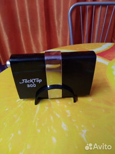 Цифровая тв приставка Jack Top 300