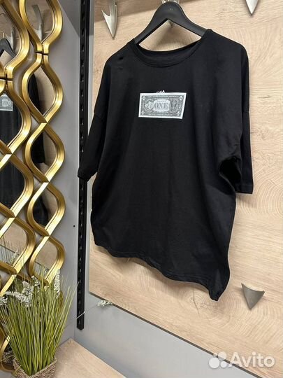 Футболка с долларом