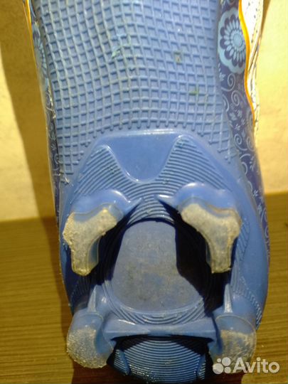 Футбольные бутсы